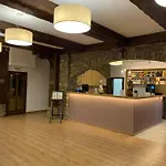 塔德乌什酒店 酒店