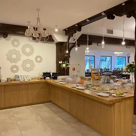 Tadeusz Hotel Uszew