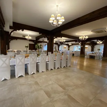 Hotel Tadeusz Uszew